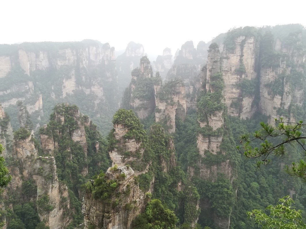 张家界有哪些比较有名的景点，张家界旅游经典线路，张家界怎么玩，张家界天门山游玩攻略