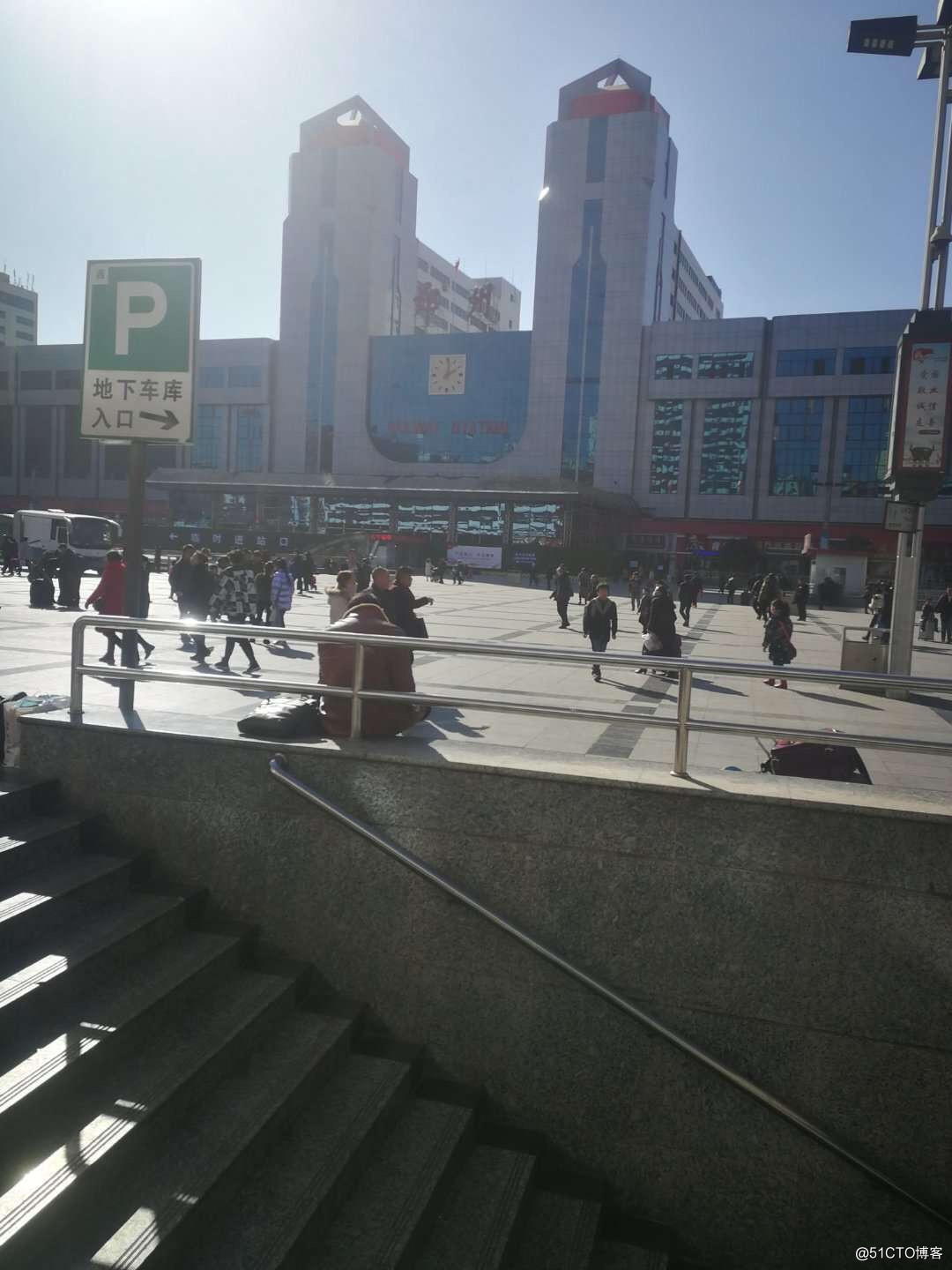 魔点人脸识别闸机系统落地郑州中心客运站
