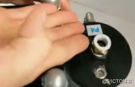 气液增压缸P4气口