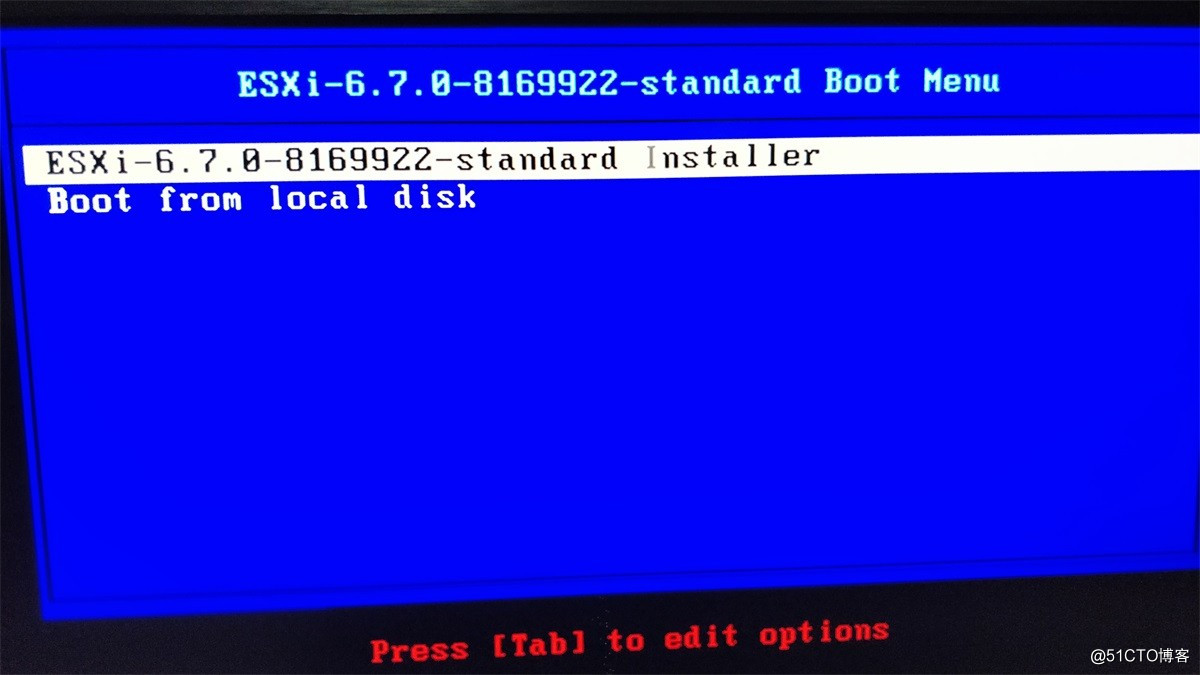 Use ESXi-Customizer-v2.7.2 custom ESXi installation disk