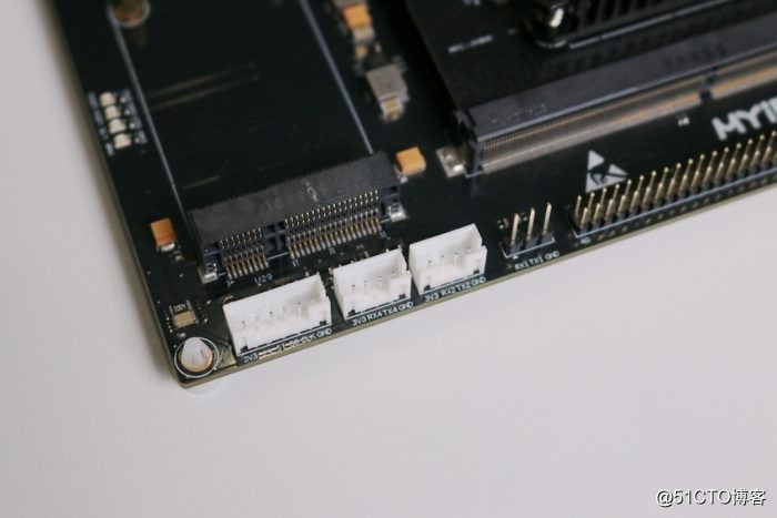 i.MX8开发板 MYD-JX8MX开发板硬件评测